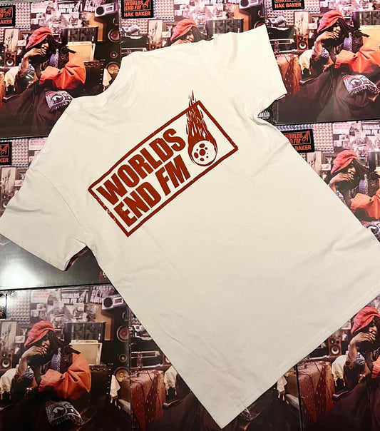 WORLDS END T-SHIRT - WHITE & RED